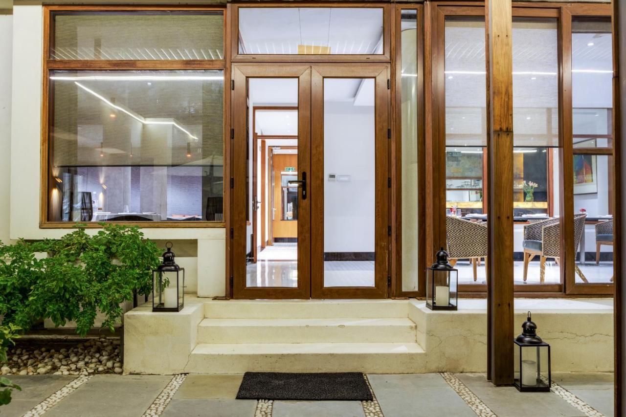 The Manor - New Delhi Hotel Exterior foto