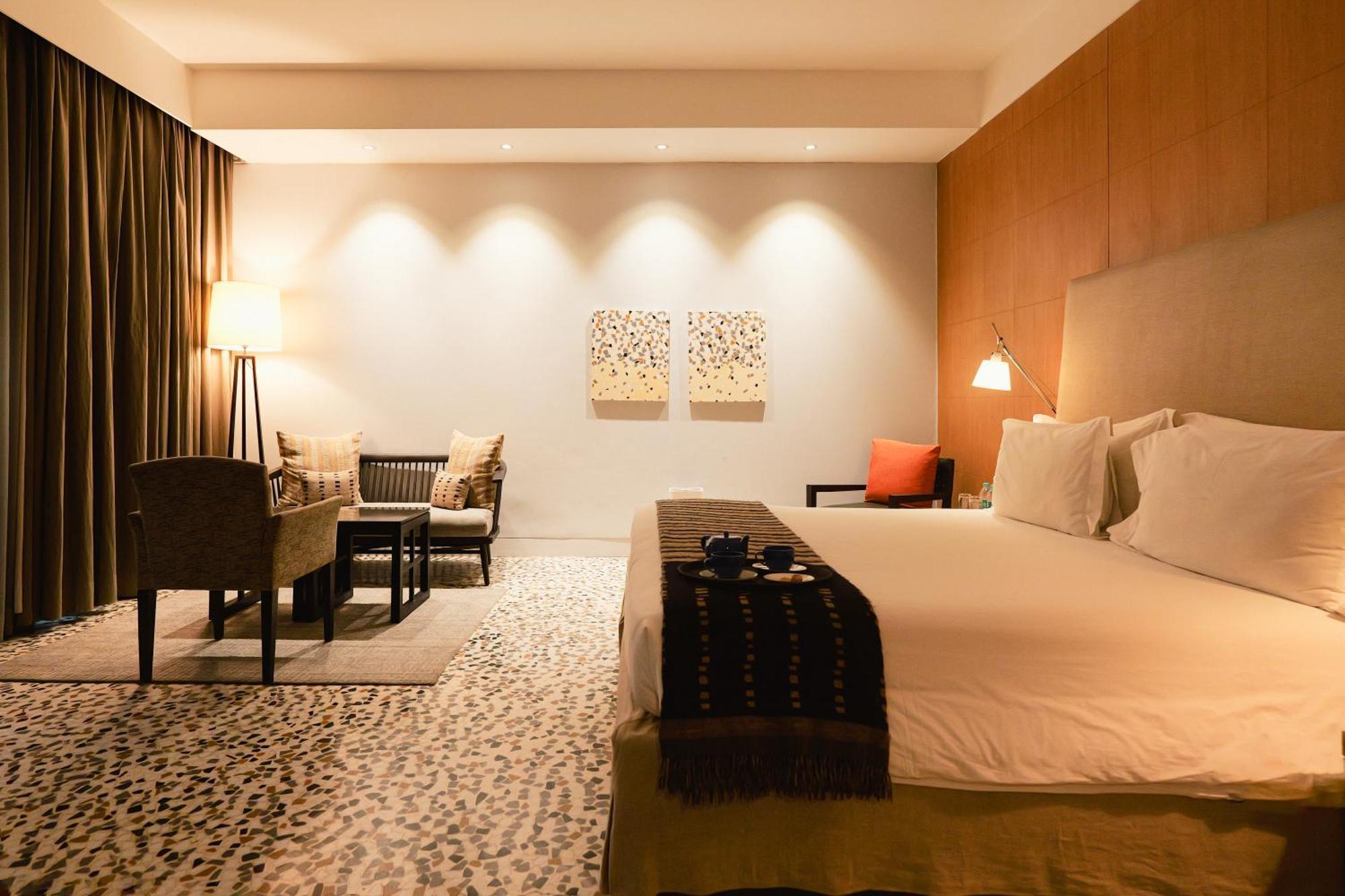 The Manor - New Delhi Hotel Exterior foto