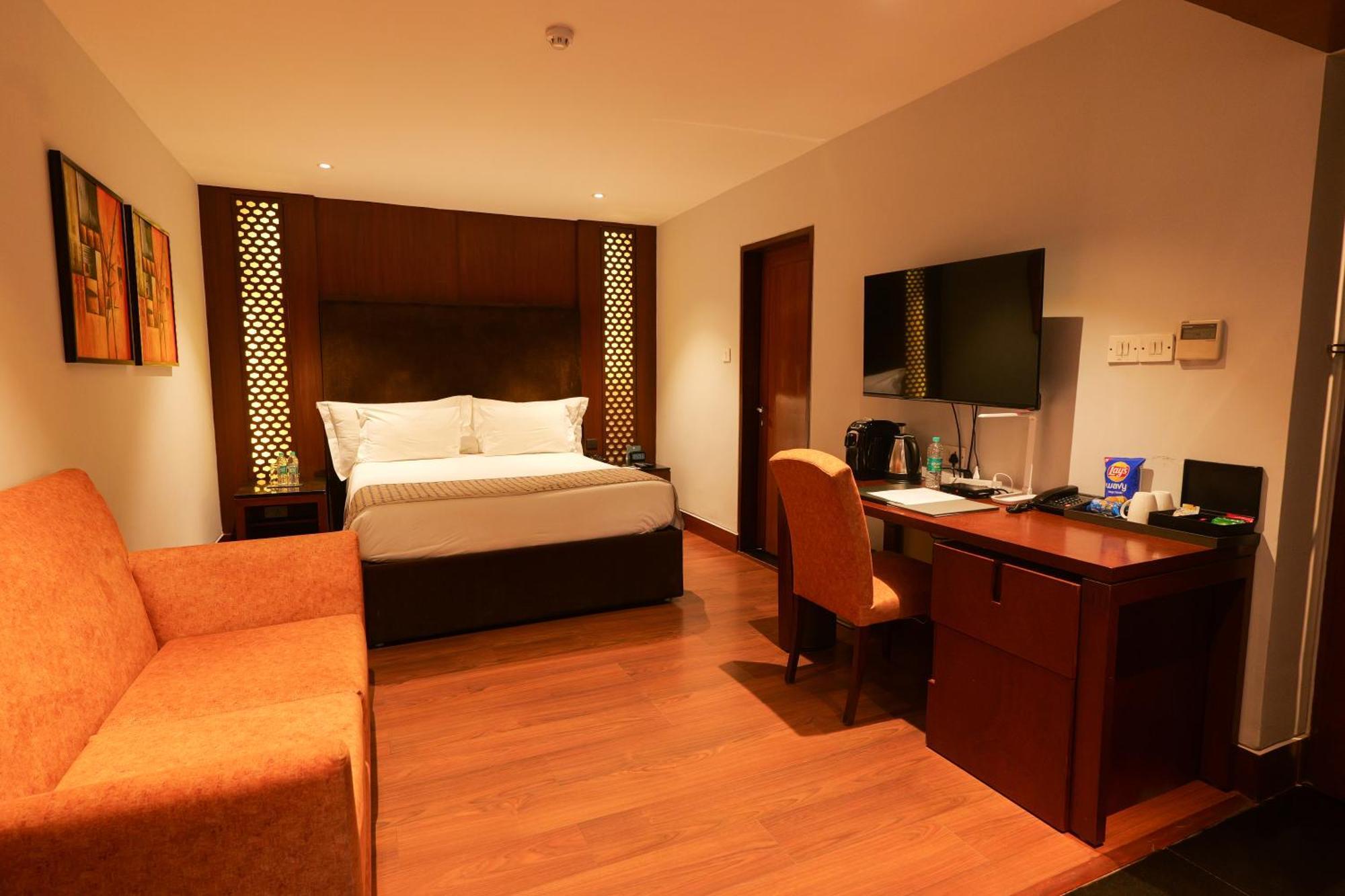 The Manor - New Delhi Hotel Exterior foto