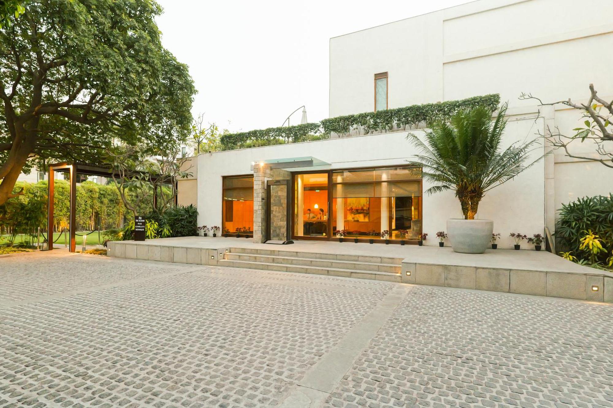 The Manor - New Delhi Hotel Exterior foto