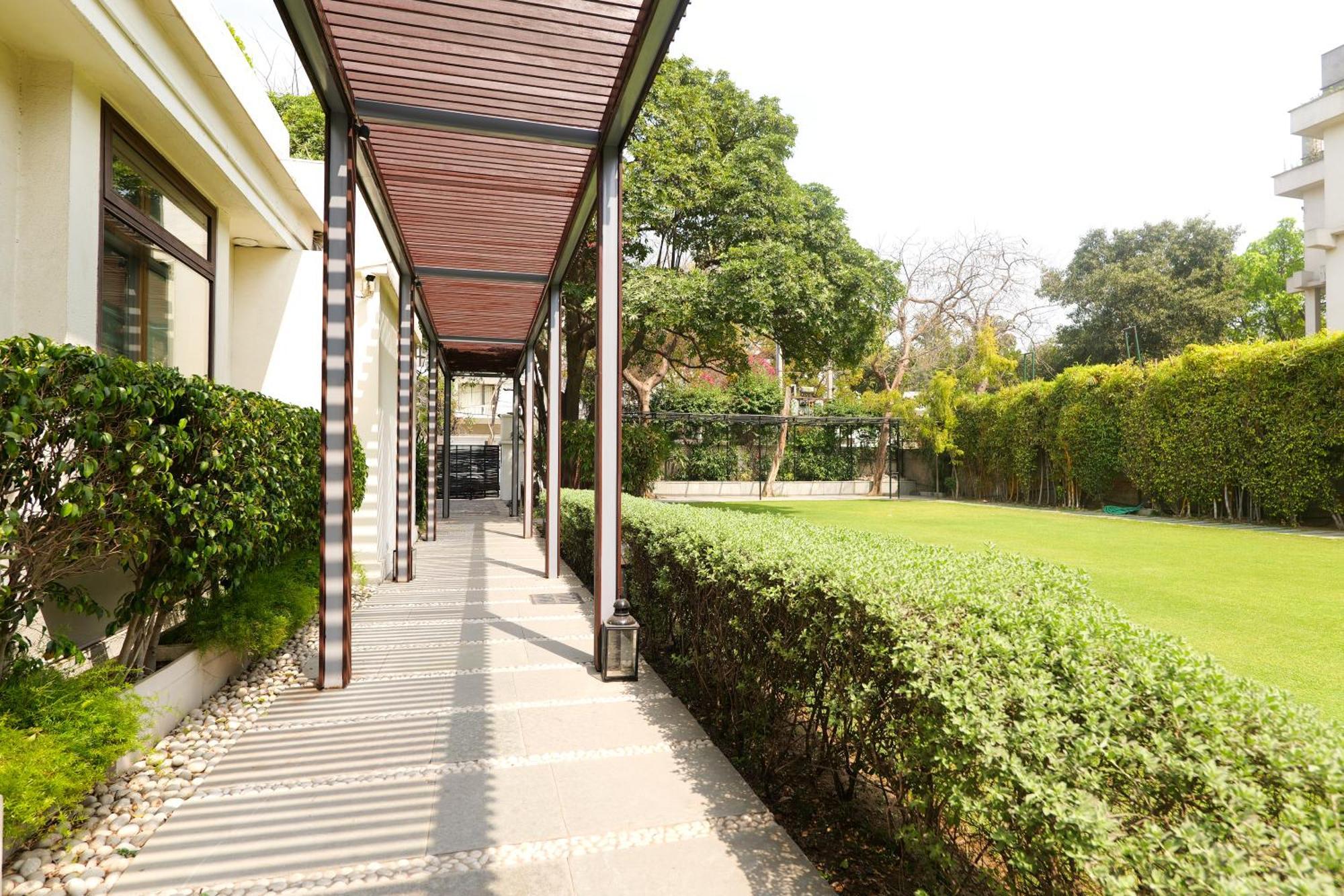The Manor - New Delhi Hotel Exterior foto